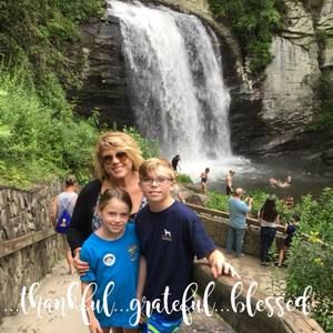 Meet your Posher, Lea